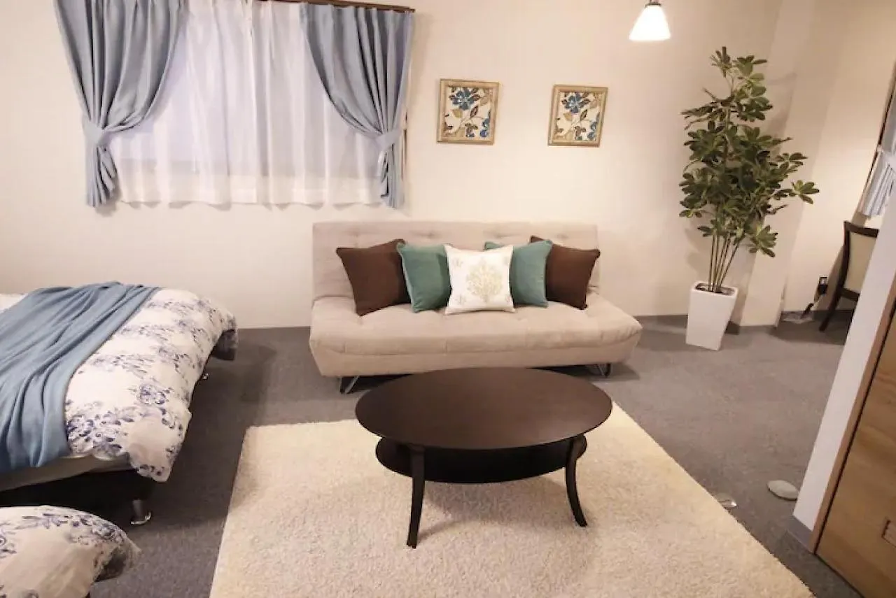 Apartment Central Field 4F Tokyo